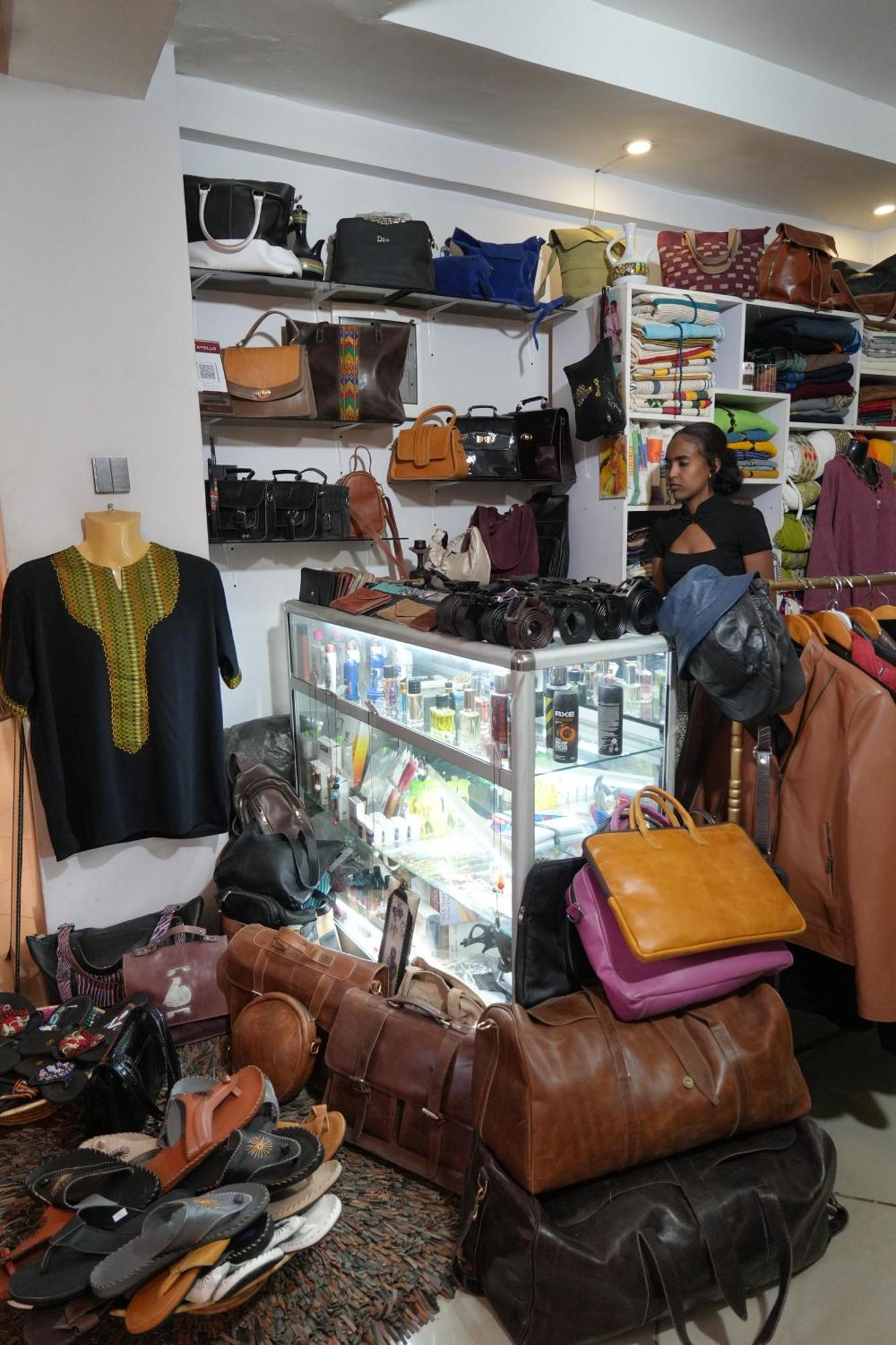 Mazeki Addis Boutique Hotel Экстерьер фото