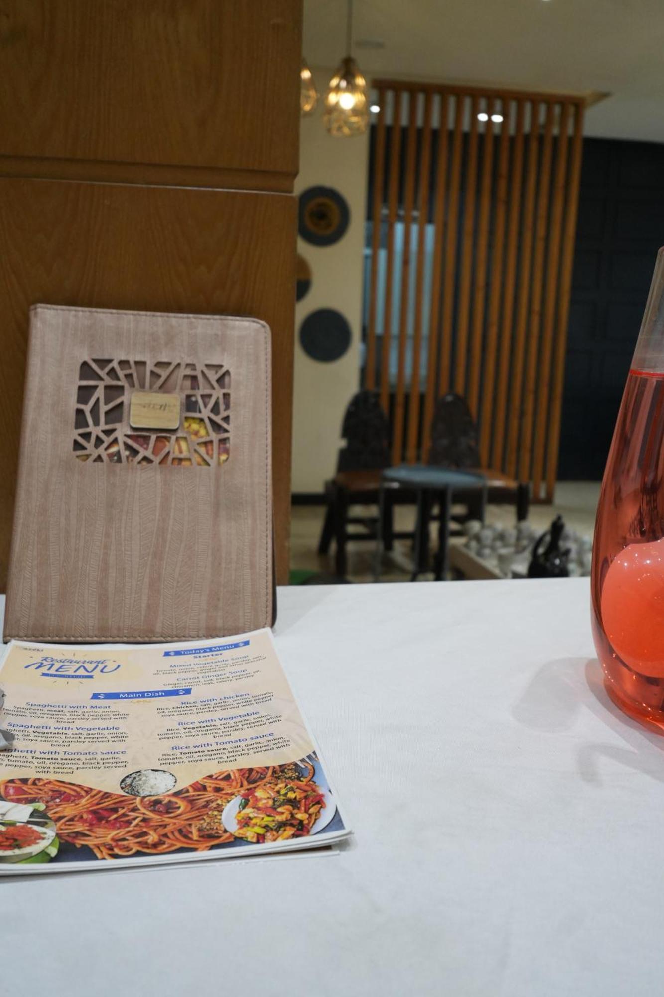 Mazeki Addis Boutique Hotel Экстерьер фото